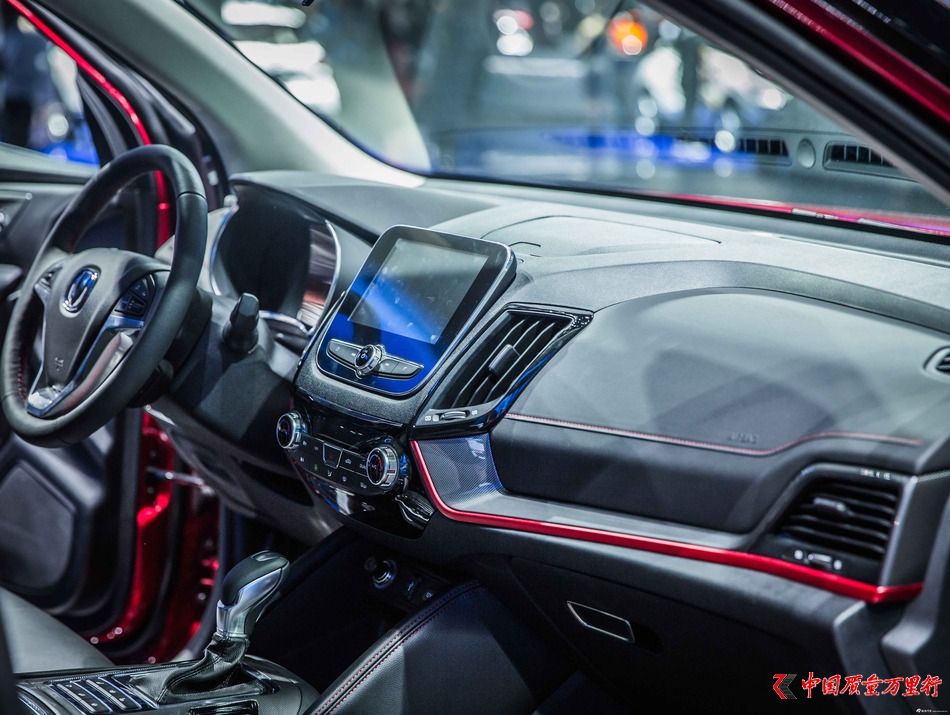 長安全新SUV CS55將上市 預(yù)計不到8萬