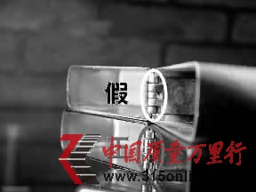 ƷZippoq¿ƬB̎һl̓(dng)wr(sh)2l͕̓(hu)BһlֱٙC(j)t(li)